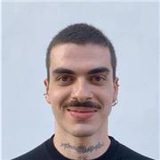 Profesor de literatura y lengua española, apto para todos los niveles, desde secundaria hasta bachillerato y estudios superiores.